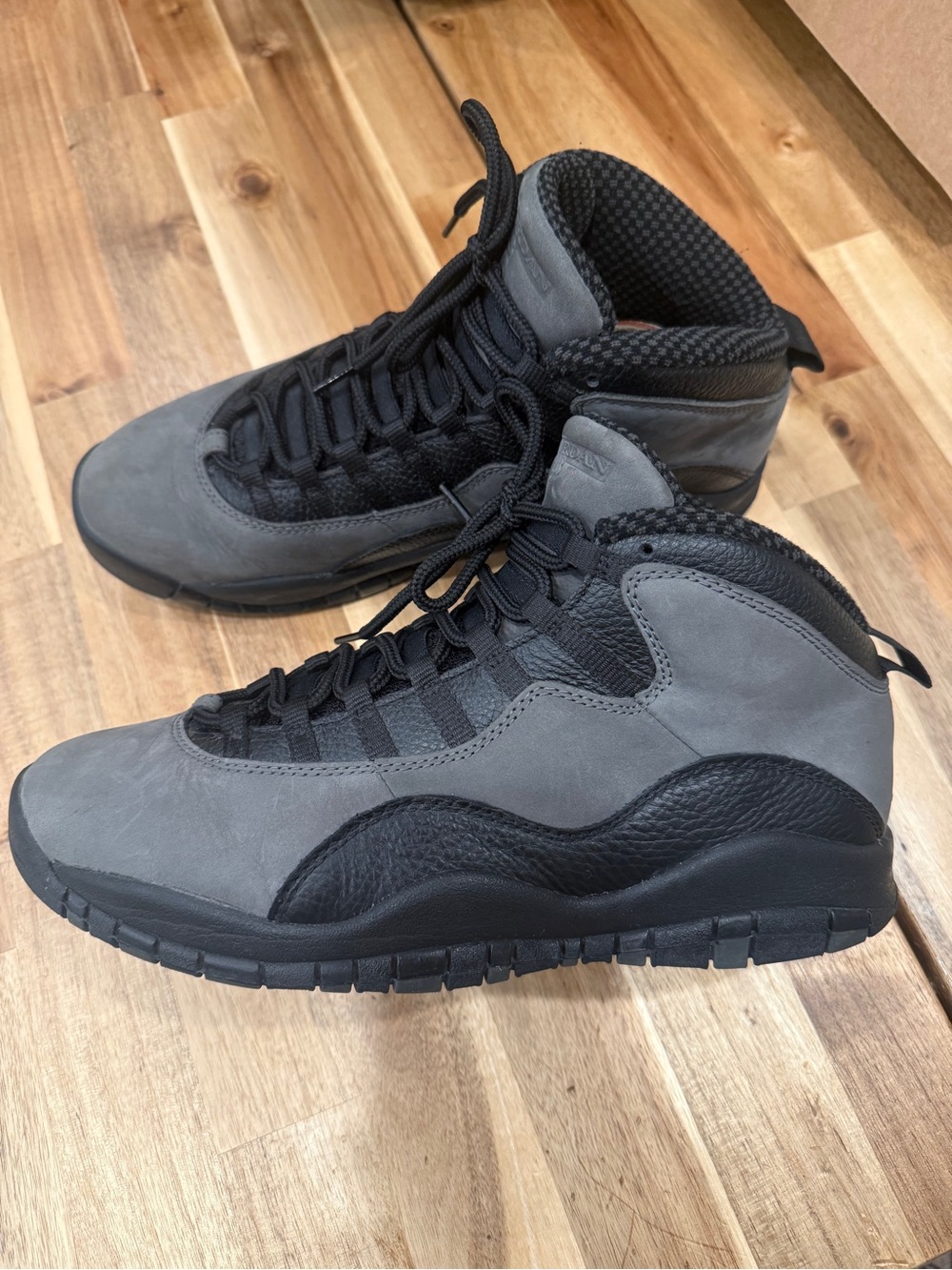 Jordan 10 retro “Shadow” sneakers